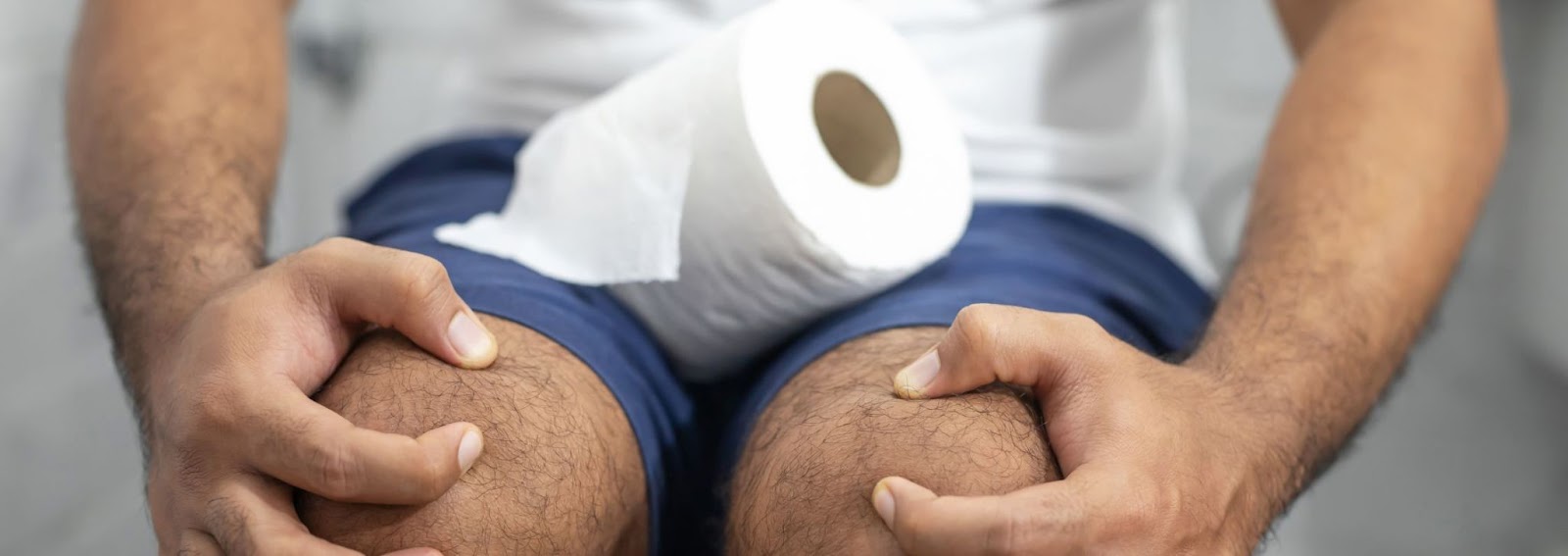 Increasing fibre intake can promote regular bowel movements. Fibre-rich foods include fruits, vegetables, whole grains, and legumes. Aim for at least 20 to 35 grams of fiber per day.